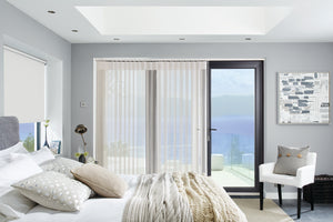 Snow Bedroom Seaview Allusion